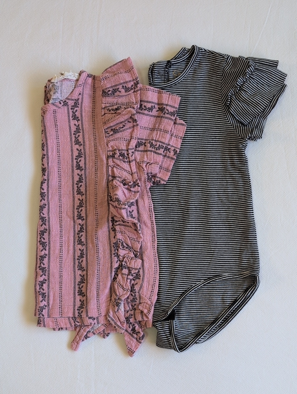 Jessica Simpson Boho Top & Striped Ruffle Bodysuit Set Size 5 2 PC Lot